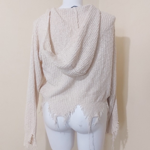 Distressed Destroyed Oversized Thick Knit Hooded Cropped Sweater by French Kiss - Picture 7 of 12